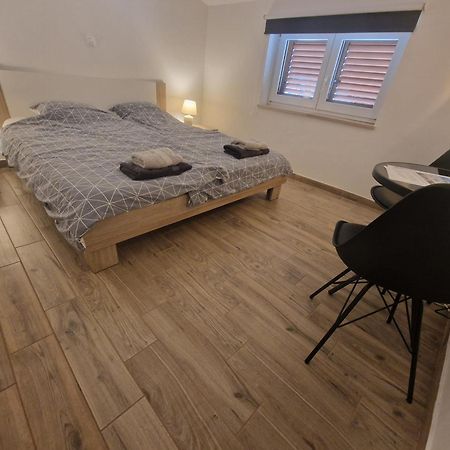 Apartmani Carla Medulin Luaran gambar